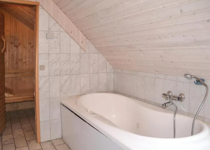 Three-bedroom In Feriehus Oksbøl